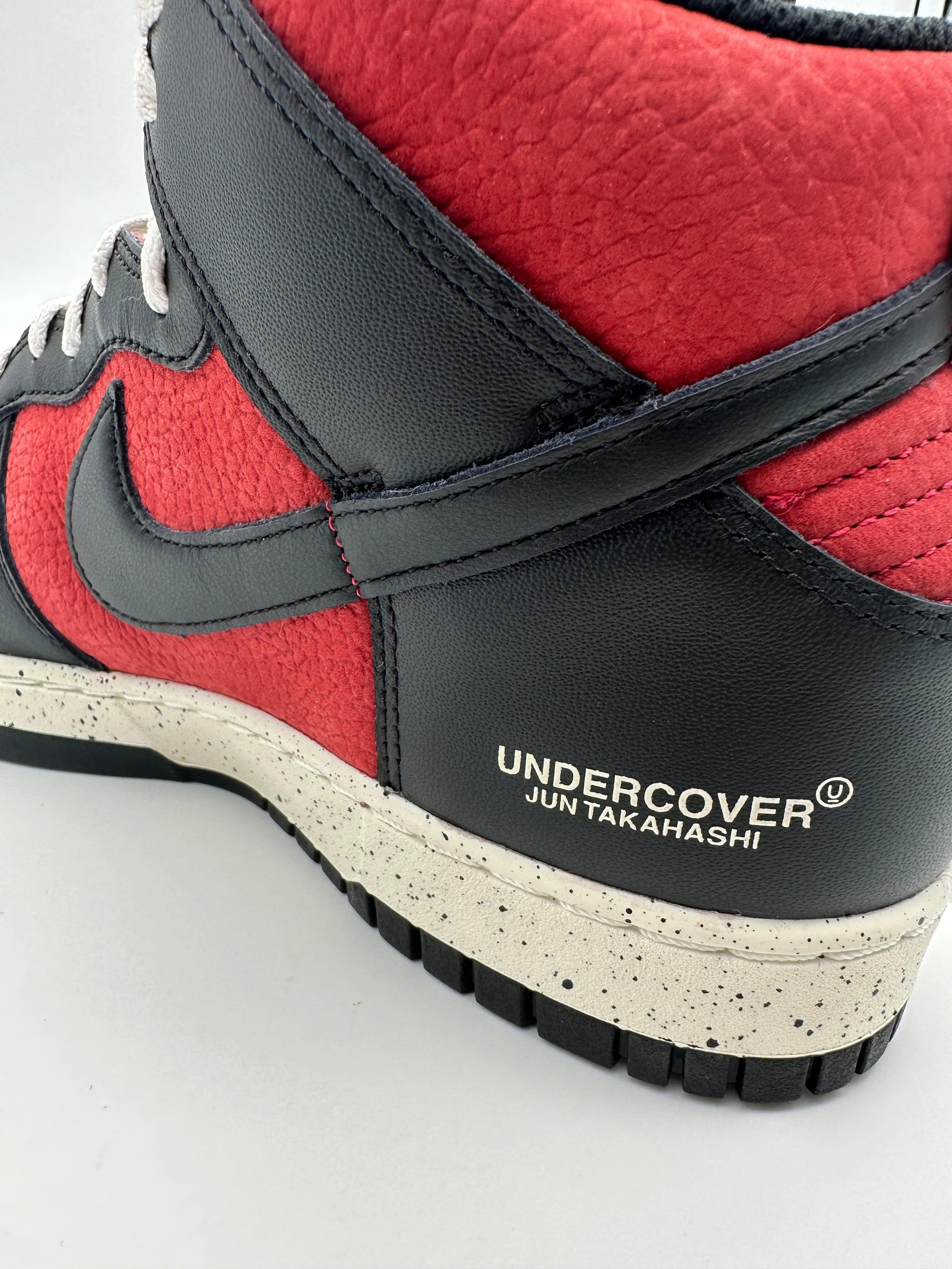 Dunk High 1985 x UNDERCOVER Gym Red