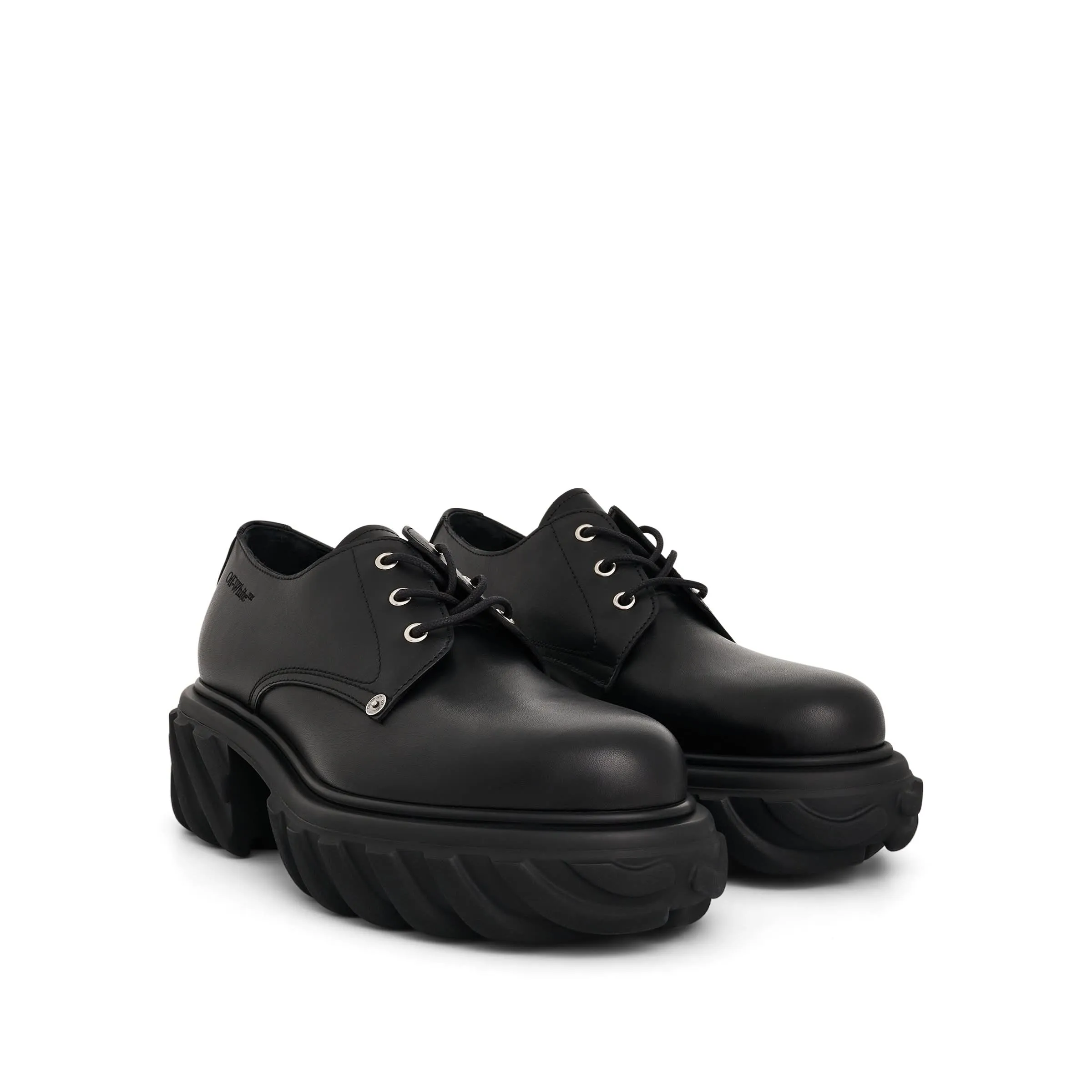 Exploration Derby Shoes in Black