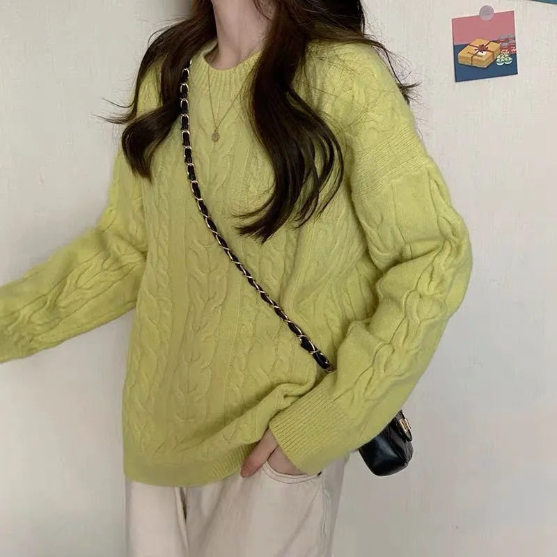 METAVERSMALL Korean version of the popular versatile lazy knitted bottoming shirt New autumn and winter small straight sleeve twist sweater women