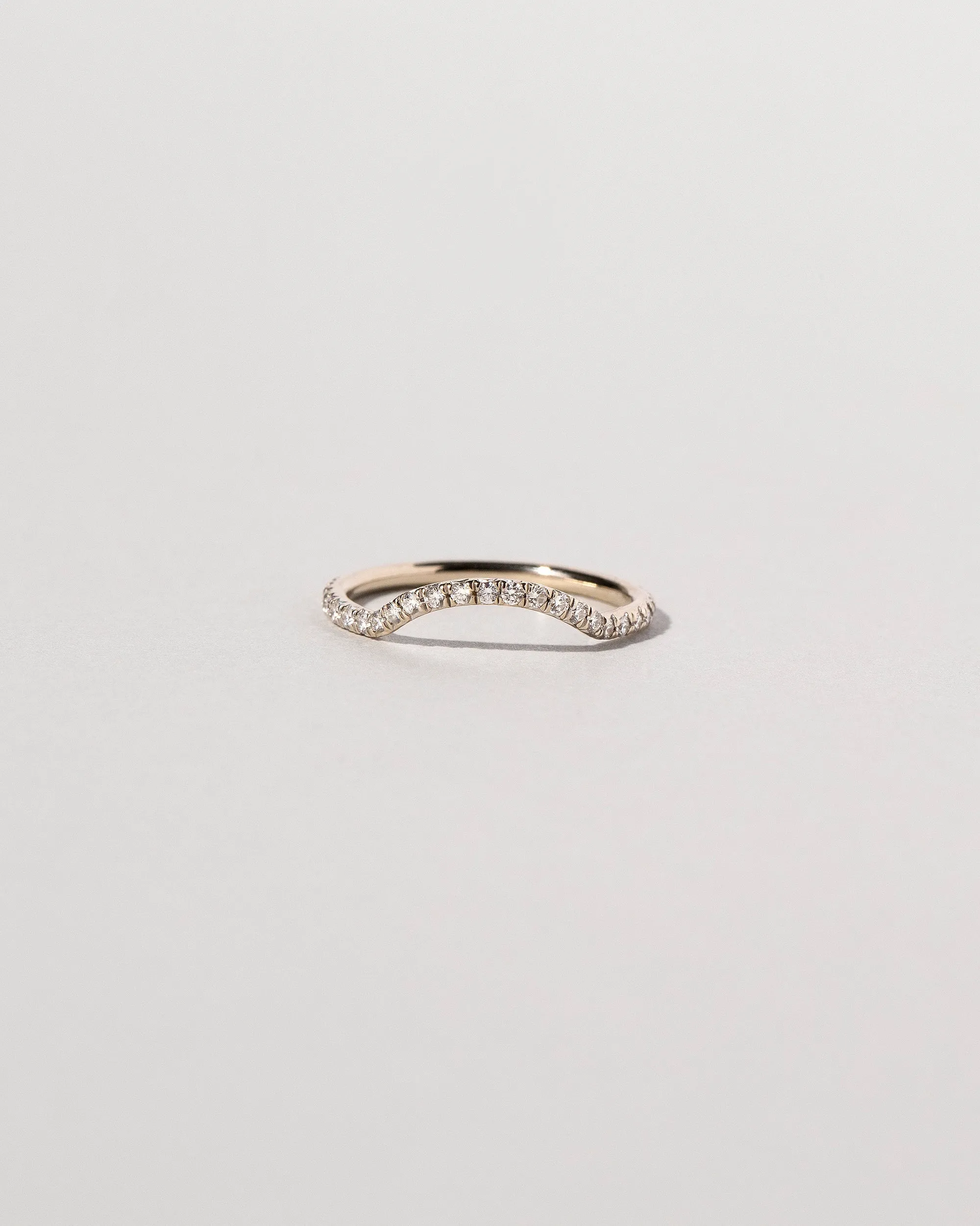 Mini Curve Band - Pavé